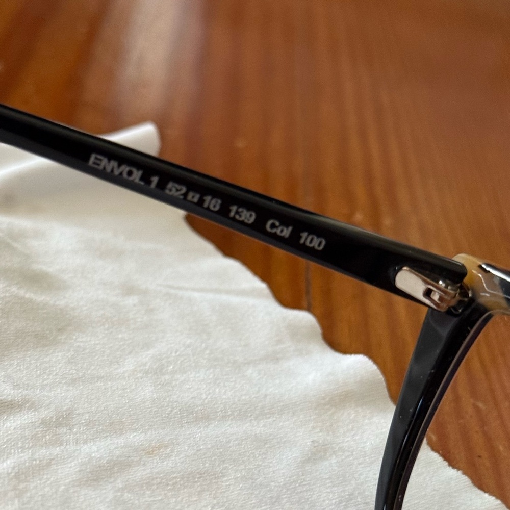 Mint condition Face a Face Black and Tortoise eyeglasses - Picture 4 of 4